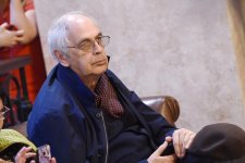 Азербайджанская молодежь выразила свою любовь Рамизу Ровшану (ФОТО)