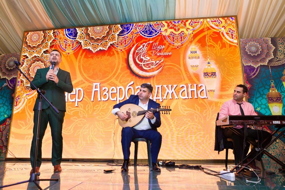 По инициативе вице-президента Фонда Гейдара Алиева Лейлы Алиевой в Москве дан ифтар (ФОТО)
