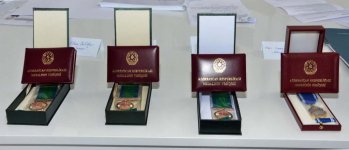 Гаджи Исмайлову, Ядигару Мурадову, Балашу Касумову и Эльману Талыбову вручены государственные награды (ФОТО)