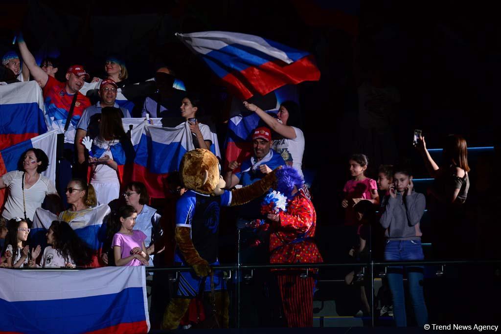 Улыбки, позитив и хорошее настроение на Чемпионате Европы по художественной гимнастике в Баку (ФОТО)