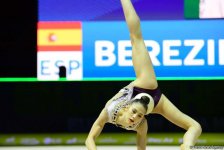 В Баку стартовал второй день соревнований 35-го Чемпионата Европы по художественной гимнастике (ФОТО)