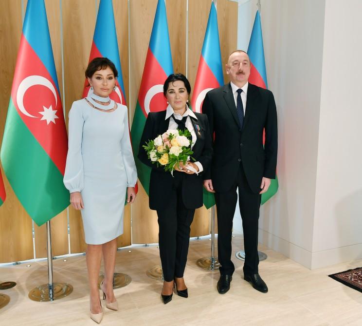 Президент Ильхам Алиев и Первая леди Мехрибан Алиева встретились с главой Всероссийской федерации художественной гимнастики (ФОТО)