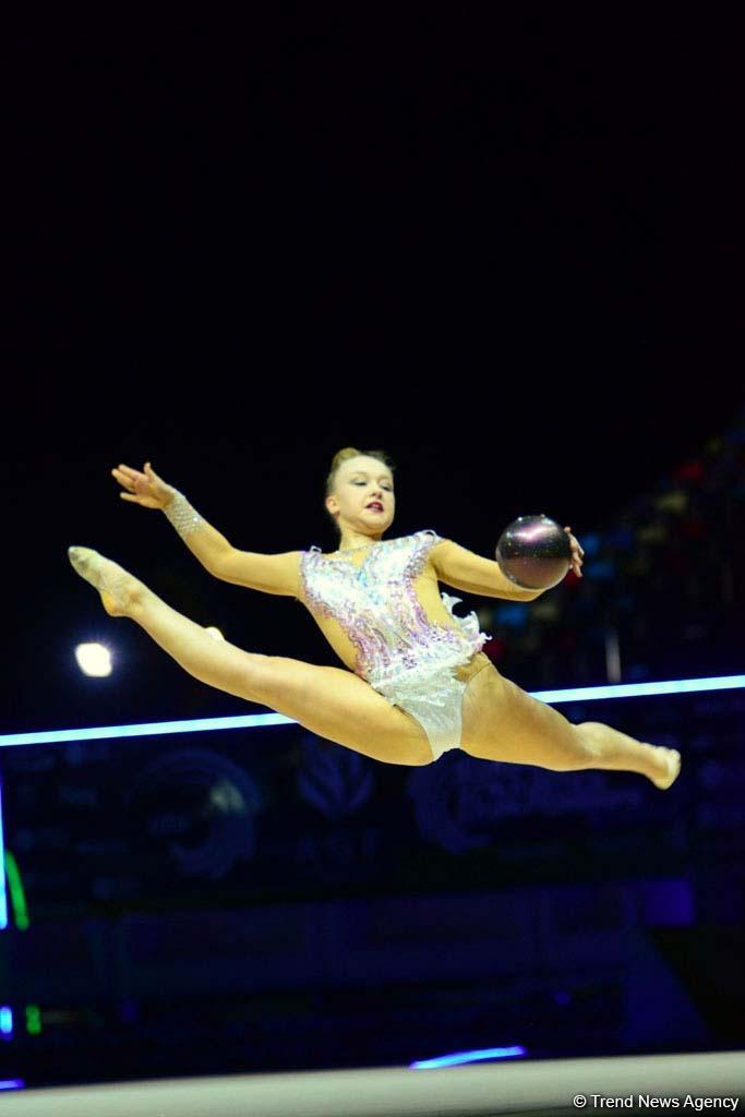 Лучшие моменты второго дня соревнований 35-го Чемпионата Европы по художественной гимнастике (ФОТО)