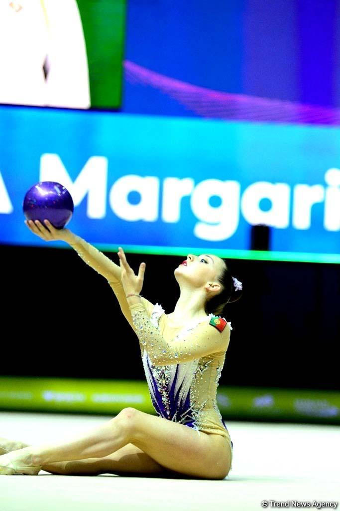 В Баку стартовал второй день соревнований 35-го Чемпионата Европы по художественной гимнастике (ФОТО)