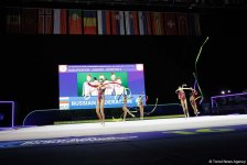 В рамках третьего дня Чемпионата Европы в Баку проходят выступление групповых команд в упражнениях с пятью лентами (ФОТО)