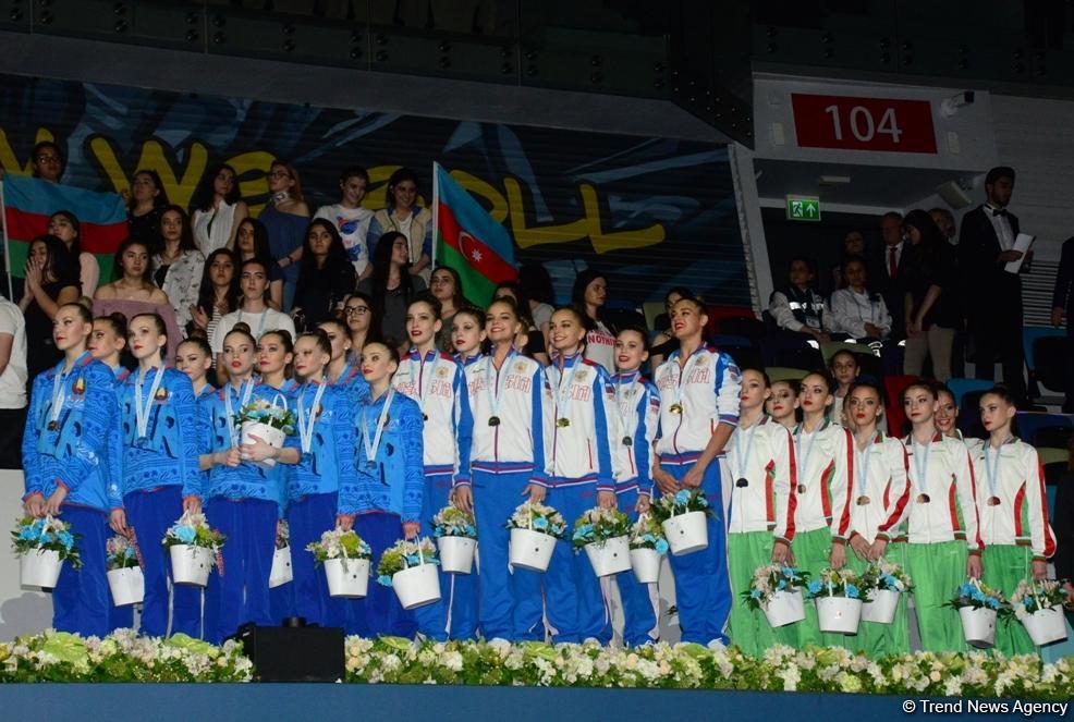 В Баку состоялась церемония награждения победителей Чемпионата Европы в командном зачете и в многоборье групповых упражнений (ФОТО)