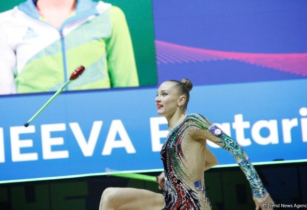 Лучшие моменты финальных соревнований Чемпионата Европы по художественной гимнастике в Баку (ФОТО)