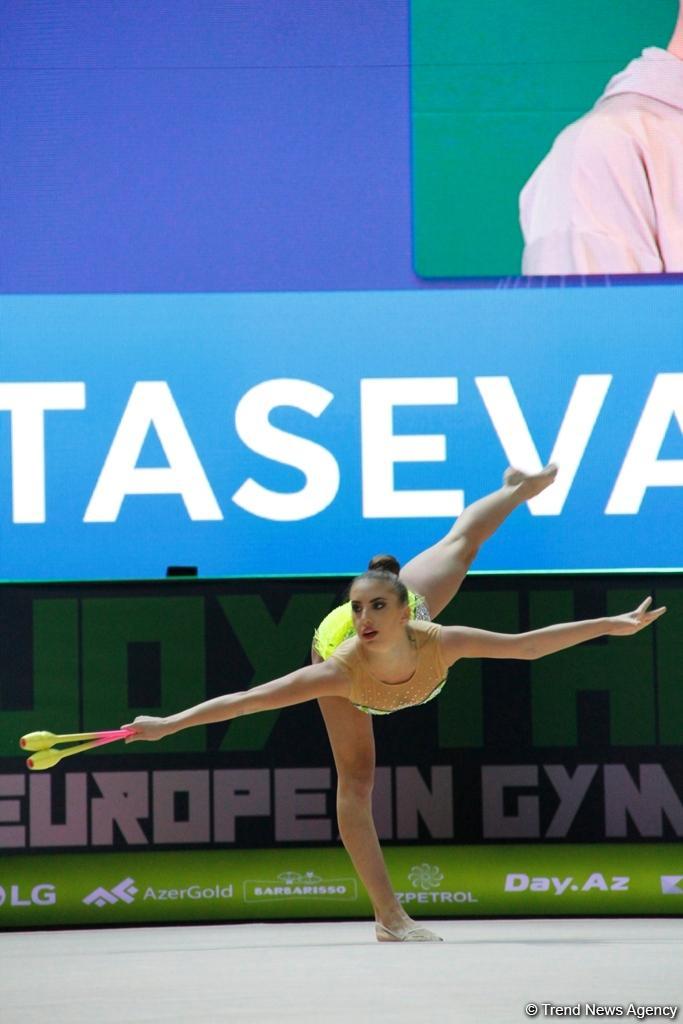 Лучшие моменты финальных соревнований Чемпионата Европы по художественной гимнастике в Баку (ФОТО)