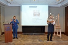 Первый аукцион произведений искусства в Азербайджане – цены на картины (ФОТО)