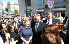 Президент Ильхам Алиев и Первая леди Мехрибан Алиева приняли участие в открытии Центрального парка и сквера в Баку (ФОТО)