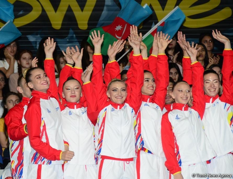 В Баку состоялась церемония награждения победителей Чемпионата Европы по аэробной гимнастике в командном зачете среди взрослых гимнастов (ФОТО)