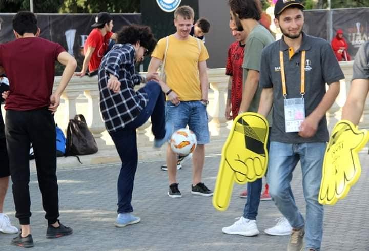 В Баку проходит Фестиваль болельщиков финала Лиги Европы УЕФА (ФОТО)
