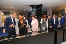 Вице-президент Фонда Гейдара Алиева Лейла Алиева приняла участие в церемонии открытия выставки под названием "Шедевры истории" (ФОТО)