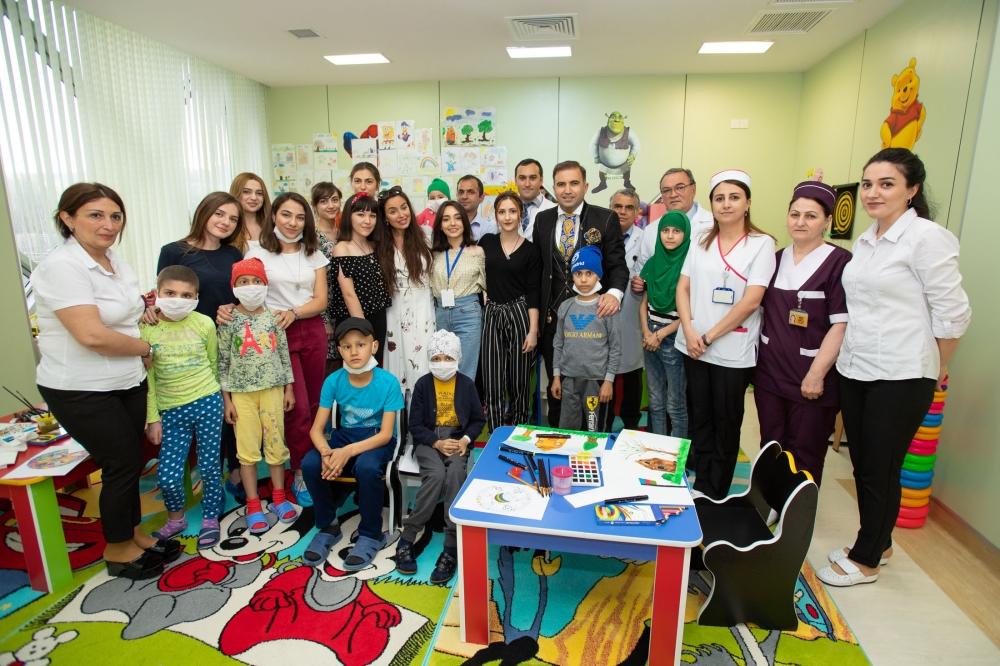 Вице-президент Фонда Гейдара Алиева Лейла Алиева побывала в Детской клинике Национального онкологического центра (ФОТО)