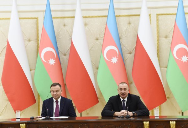 Azerbaijani, Polish presidents make press statements (PHOTO)