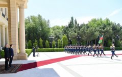 В Баку состоялась  церемония официальной встречи  Президента Польши (ФОТО)