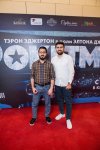 "Натуральный" Элтон Джон открыл летний сезон в Баку (ВИДЕО, ФОТО)