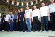 В мечети Тезепир был совершен намаз по случаю праздника Рамазан (ФОТО)