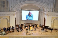 80-летие Вагифа Самедоглу отметили строками прекрасных произведений (ФОТО)
