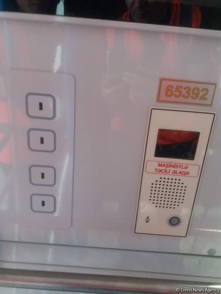 Baku obtains 10 new subway trains (PHOTO/VIDEO)