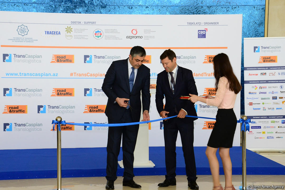 Azerbaijani minister: transport sector to continue rapid growth (PHOTO)