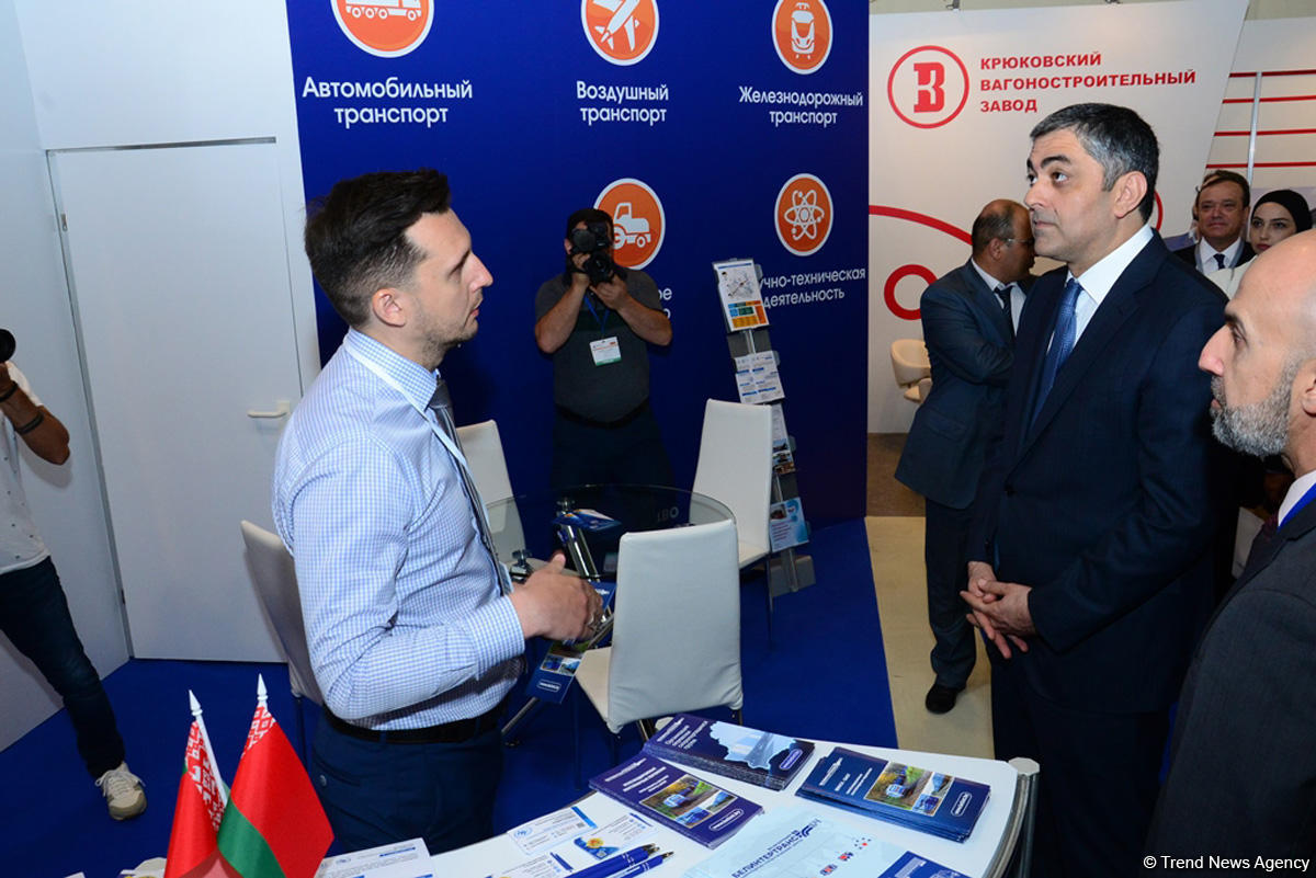 Azerbaijani minister: transport sector to continue rapid growth (PHOTO)