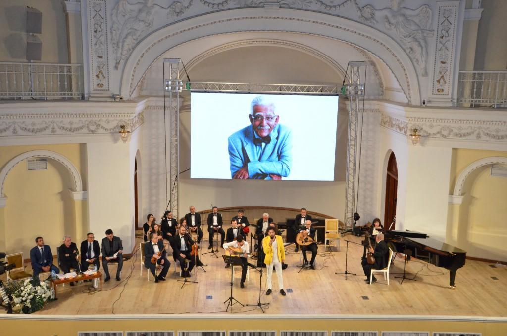 80-летие Вагифа Самедоглу отметили строками прекрасных произведений (ФОТО)