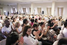 Посвящается учителям Азербайджана от благодарных учеников! Последний звонок… (ВИДЕО, ФОТО)