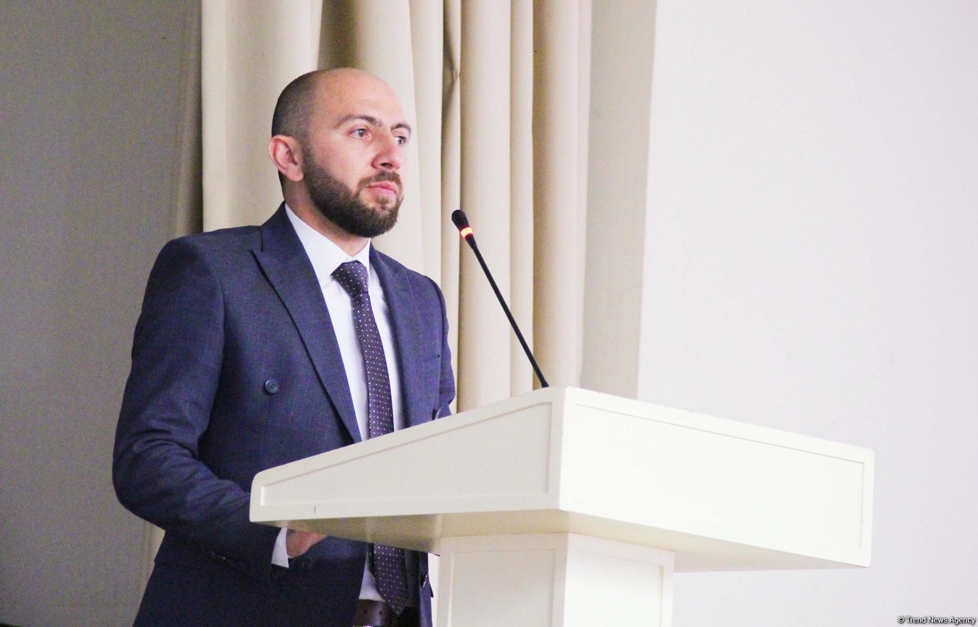 Посвящается учителям Азербайджана от благодарных учеников! Последний звонок… (ВИДЕО, ФОТО)