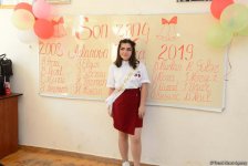 "Последний звонок" в бакинских школах (ФОТО)