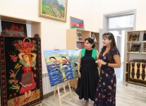 Вице-президент Фонда Гейдара Алиева Лейла Алиева посетила столичные школы-интернаты номер 4 и 3 (ФОТО) (версия 2)