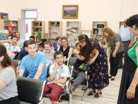 Вице-президент Фонда Гейдара Алиева Лейла Алиева посетила столичные школы-интернаты номер 4 и 3 (ФОТО) (версия 2)