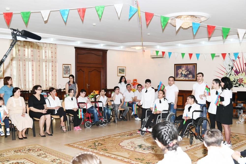First Vice-President Mehriban Aliyeva visited social service center for children with physical disabilities (PHOTO)