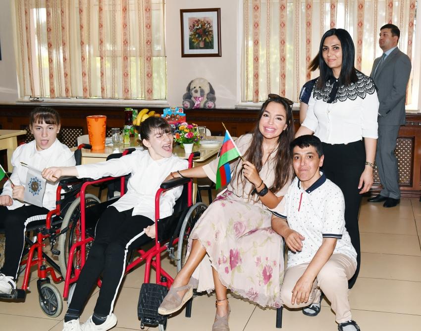 First Vice-President Mehriban Aliyeva visited social service center for children with physical disabilities (PHOTO)