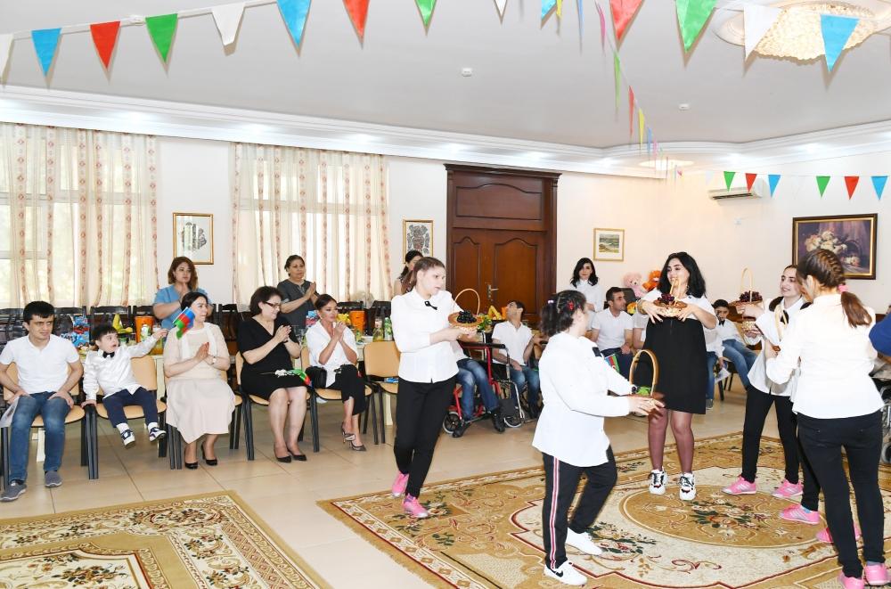 First Vice-President Mehriban Aliyeva visited social service center for children with physical disabilities (PHOTO)