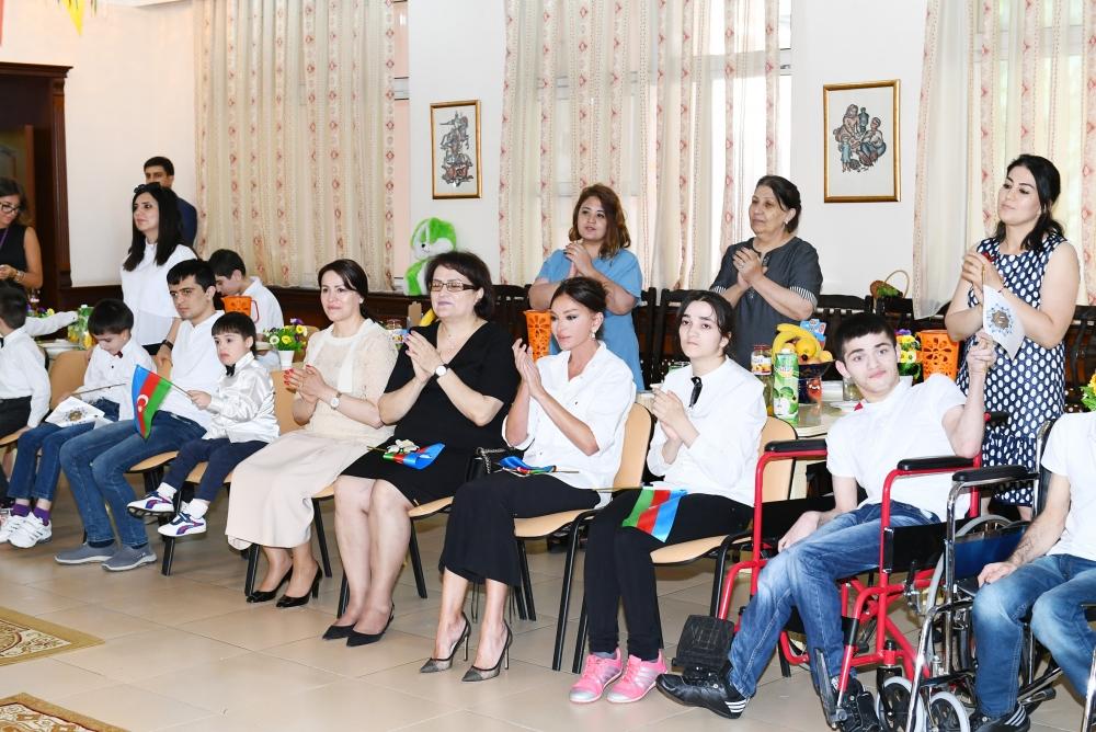 First Vice-President Mehriban Aliyeva visited social service center for children with physical disabilities (PHOTO)