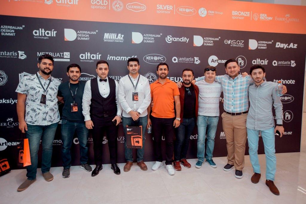 В Баку прошел Azerbaijan Design Summit - большой интерес молодежи (ФОТО)