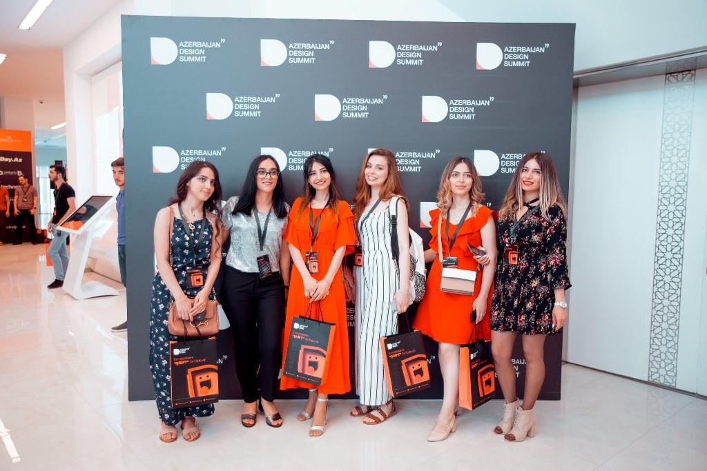 В Баку прошел Azerbaijan Design Summit - большой интерес молодежи (ФОТО)