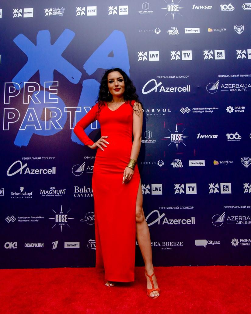Все звезды на красной дорожке pre-party фестиваля  "ЖАРА 2019" в Баку (ФОТО)
