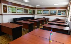 Президент Ильхам Алиев ознакомился с условиями после реконструкции в Военном лицее им. Дж. Нахчыванского (ФОТО)