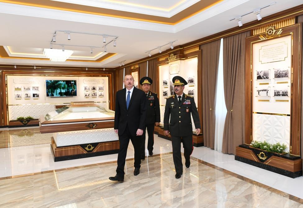 Президент Ильхам Алиев ознакомился с условиями после реконструкции в Военном лицее им. Дж. Нахчыванского (ФОТО)