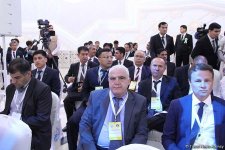 В Туркменистане состоялось торжественное открытие первого в мире завода по производству бензина из газа в промышленном масштабе (ФОТО)