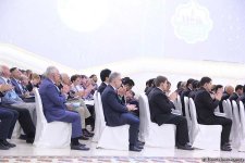 В Туркменистане состоялось торжественное открытие первого в мире завода по производству бензина из газа в промышленном масштабе (ФОТО)