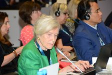 UNESCO session participants in Baku mull report on strengthening dialogue (PHOTO)