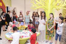 Leyla Aliyeva attends entertainment show organized by the Heydar Aliyev Foundation for children (PHOTO)
