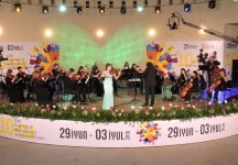 Под ясным звездным небом Шеки – классическая атмосфера (ФОТО)