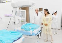 Heydar Aliyev Foundation VP Leyla Aliyeva visits Scientific-Research Institute of Pediatrics (PHOTO)