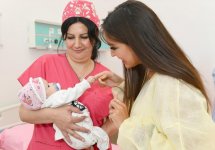 Heydar Aliyev Foundation VP Leyla Aliyeva visits Scientific-Research Institute of Pediatrics (PHOTO)