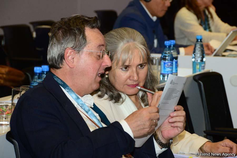 National property issues discussed at UNESCO session in Baku (PHOTO)