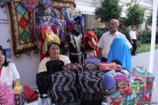 В центре Баку созданы квартал гончарного дела, деревня ковроткачества, поселок медников (ФОТО)